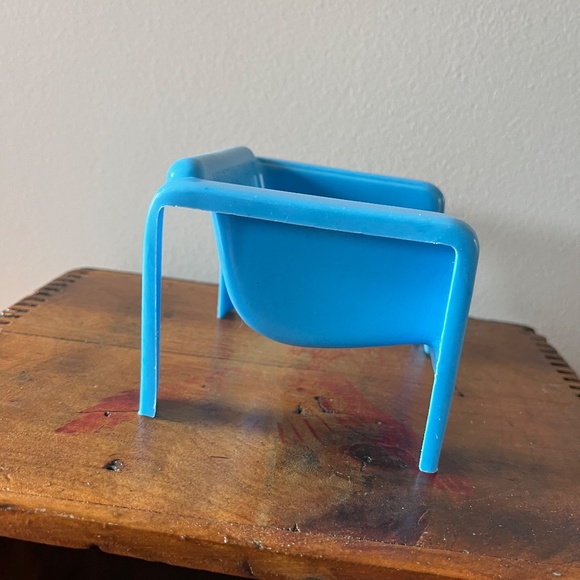 Vintage 70s Mattel Barbie Summer Umbrella & Patio Chairs - Picture 5 of 12